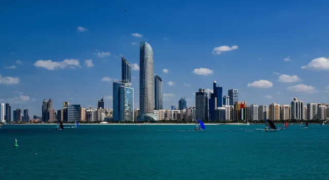 Abu Dhabi, Emiratele Arabe Unite
